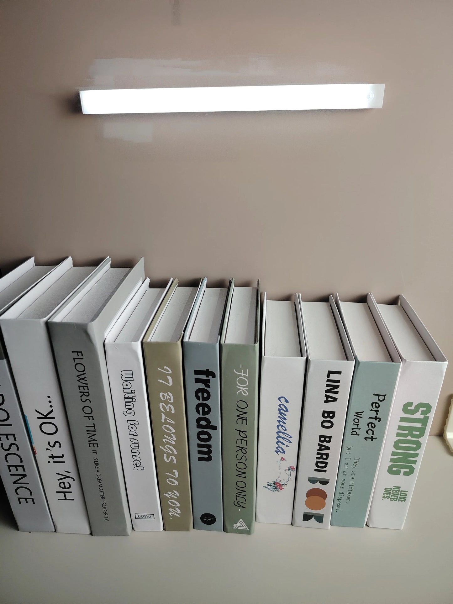 LED Bar Light Motion Sensor Night light Wireless Under Cabinet Lights For Kitchen Closet Cabinet Wardrobe Lighting Cabinet Light