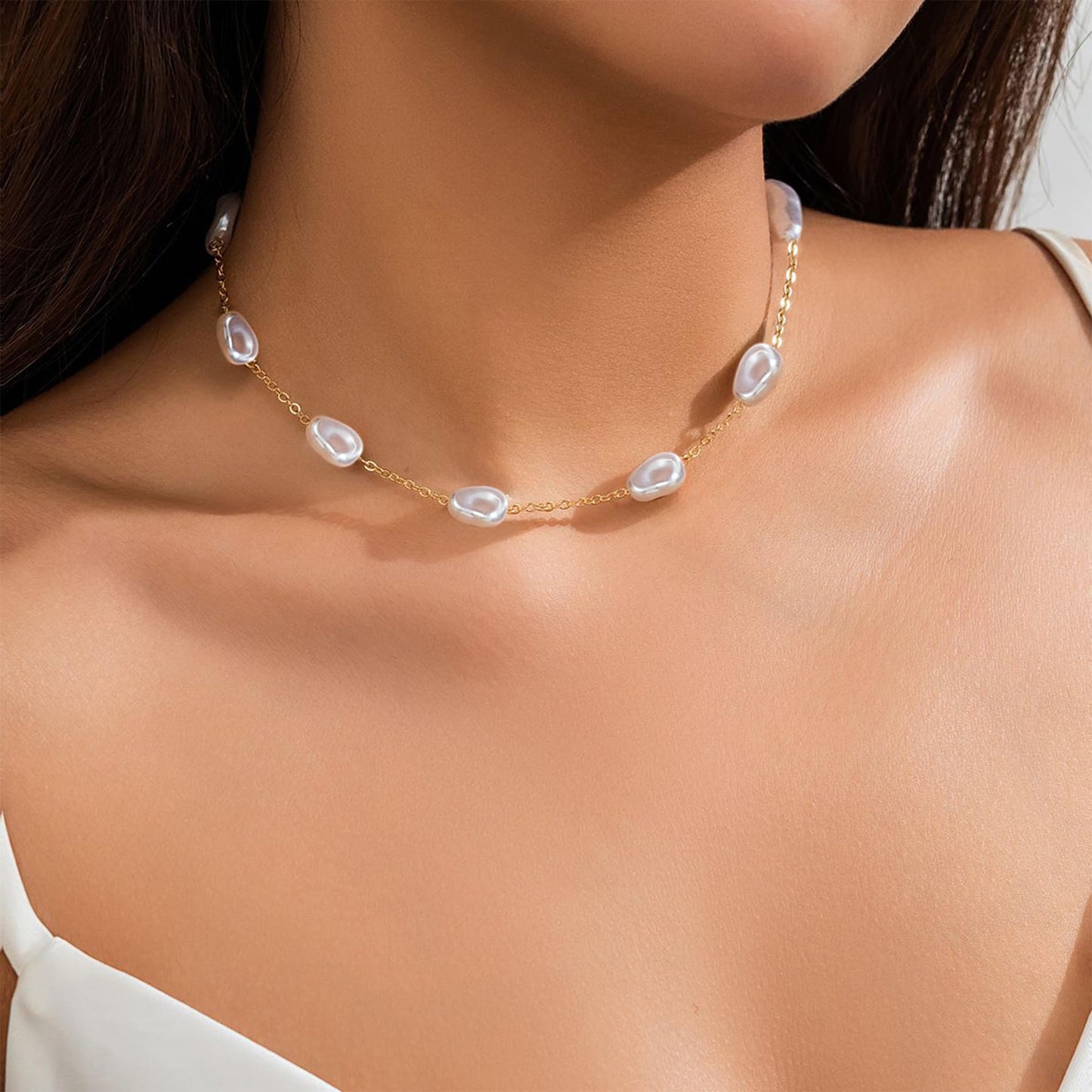 SmileBelle Daisy Pearl Necklace, Dainty Pearl Choker Necklace for Women as Flower Necklace Gift, 14K Gold Plated Stainless Steel Summer Merch as Birthday Gifts for Her Daisy Costume Gift