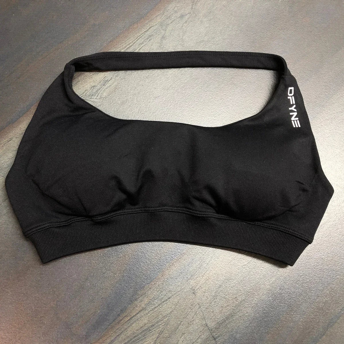 Dfyne Impact Sports Bra for Women Seamless Halter Bra Open Back Yoga Top Bras Medium Support Gym Crop Top Padded Sportswear