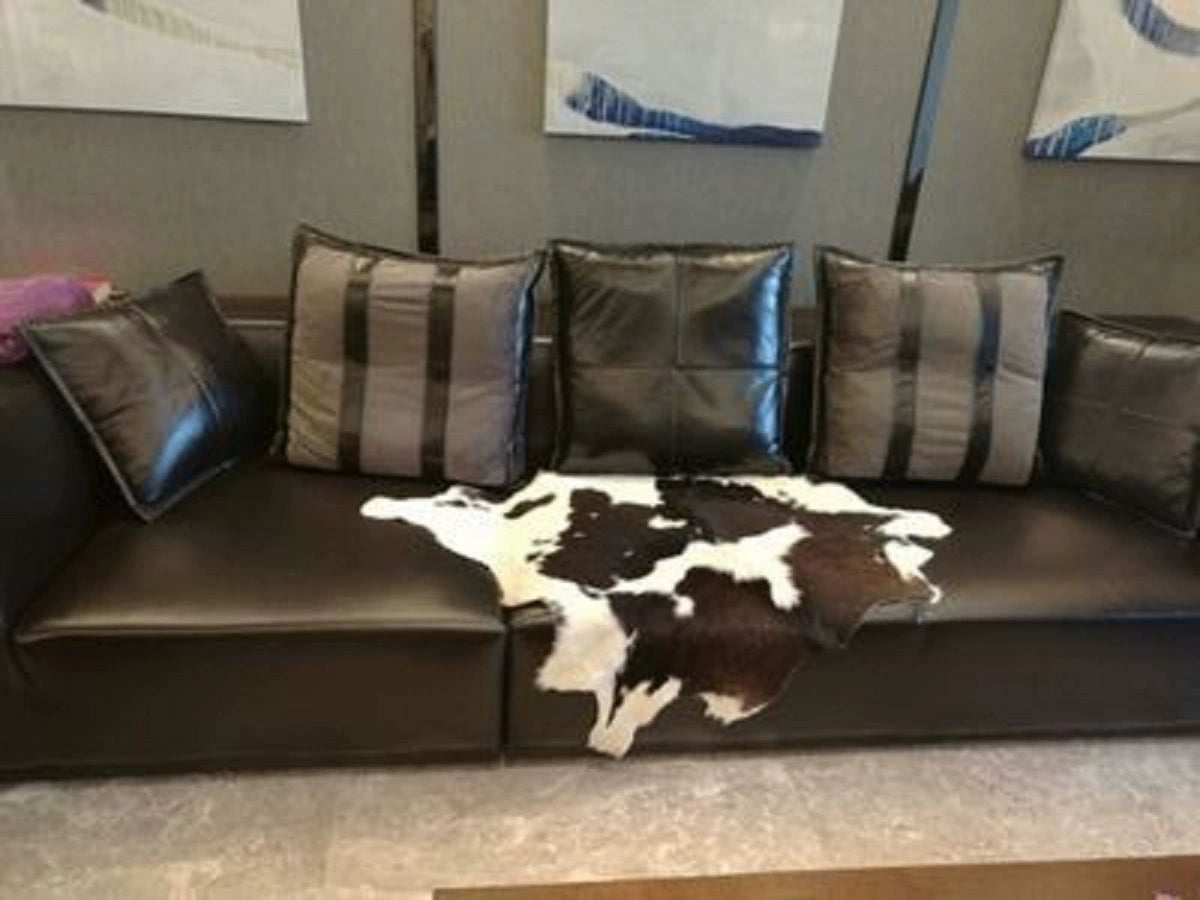 Whole Black and White Flower Small Milk Cowhide Calf Skin Bar Model Room Living Room Sofa Cushion Chair Cushion Window Cushion V23